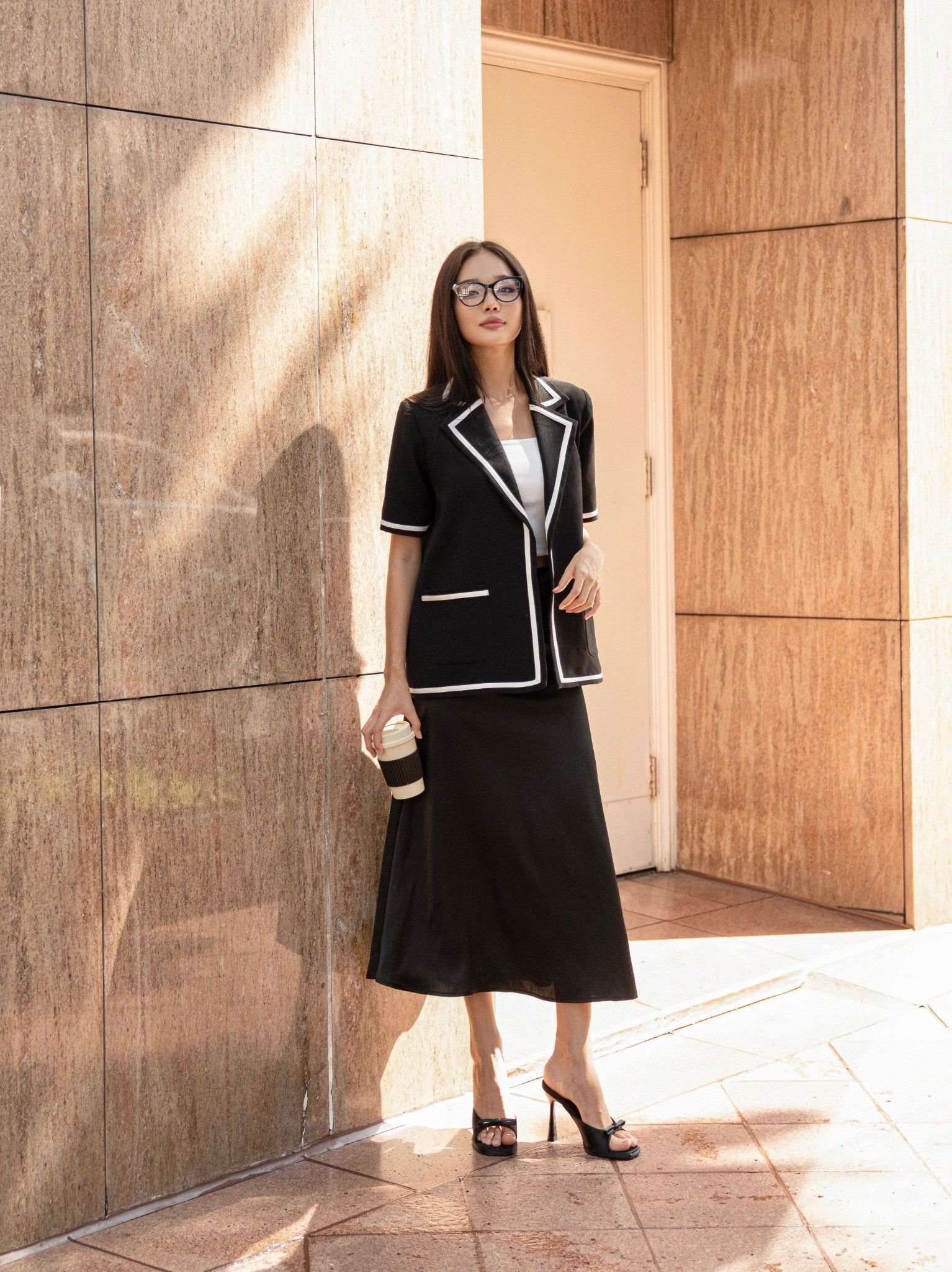Áo khoác Arella Short Sleeve Blazer