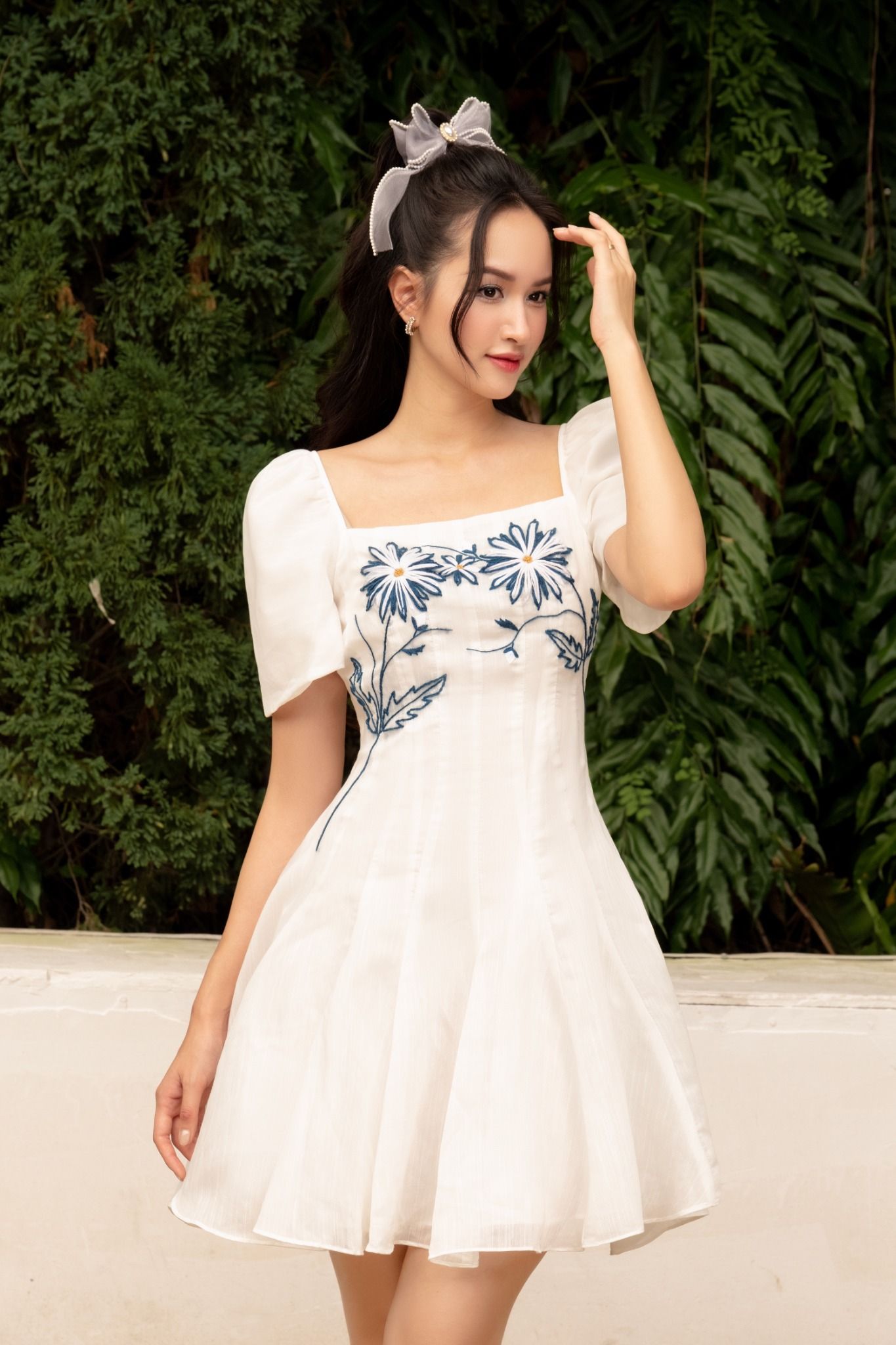 Details More Than 153 White Frock For Ladies Latest Vn 