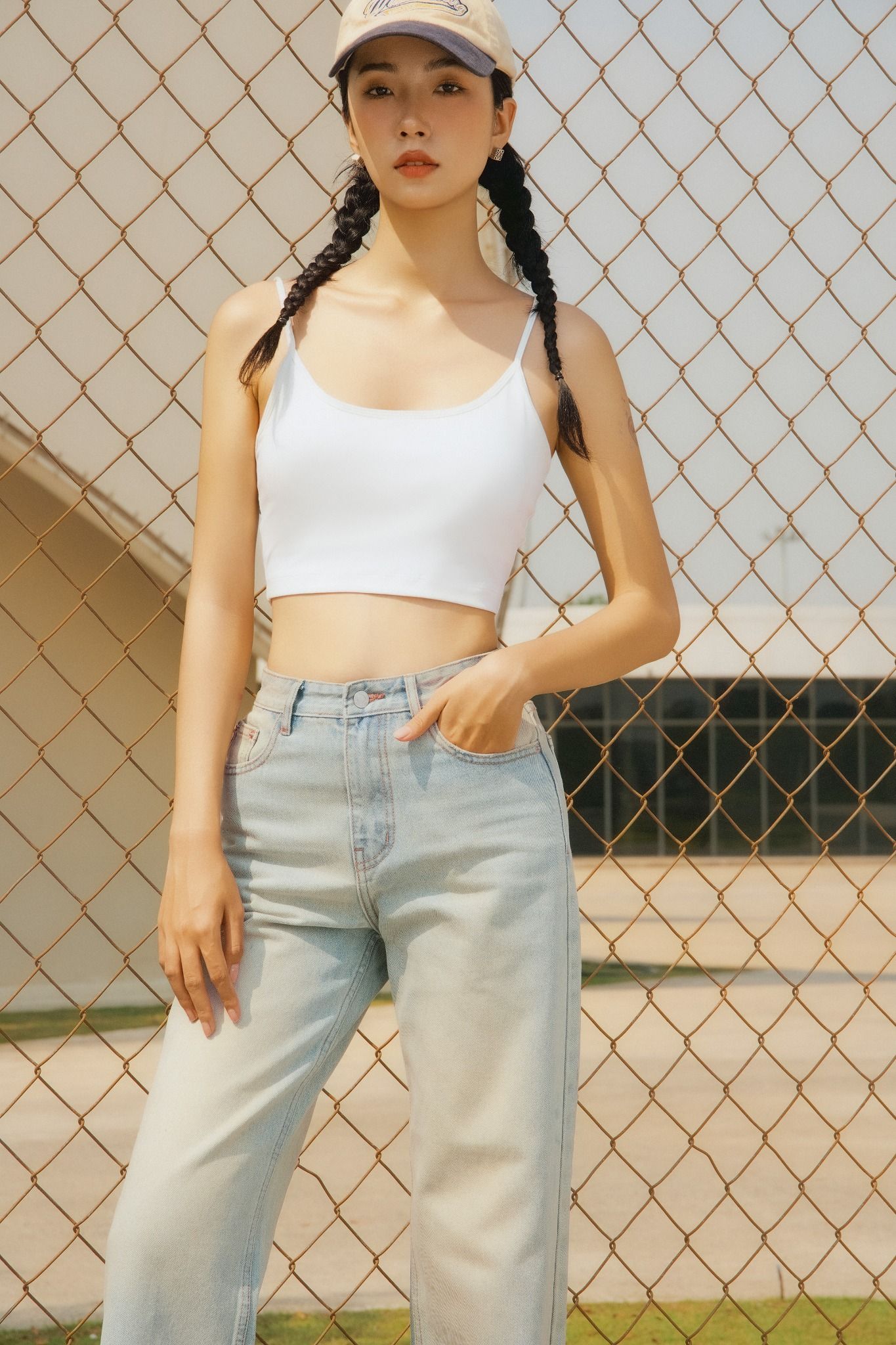 Áo Camisole Top in White