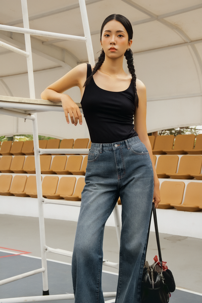  Áo Amee Top in Black 