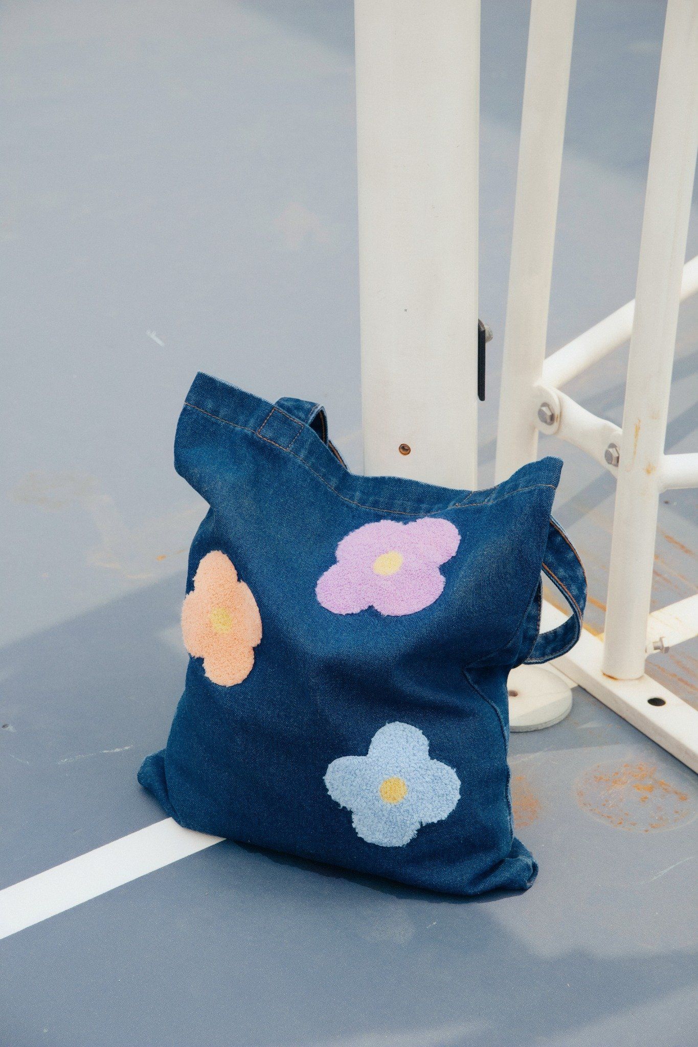 Túi Denim Flowers Tote Bag