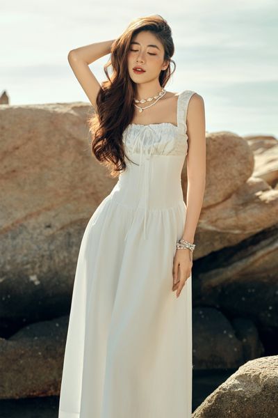  Lilith Maxi Dress 