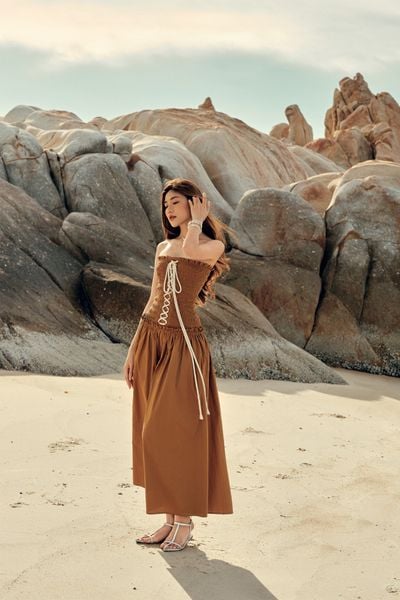  Amelie Maxi Dress 