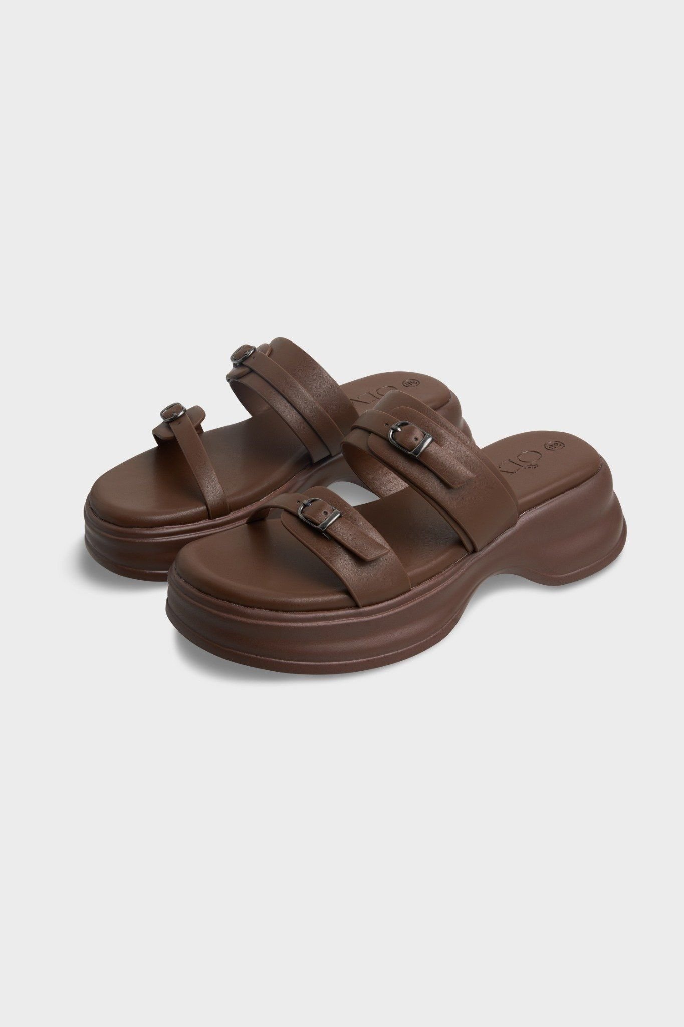 Rachelie Sandals in Brown