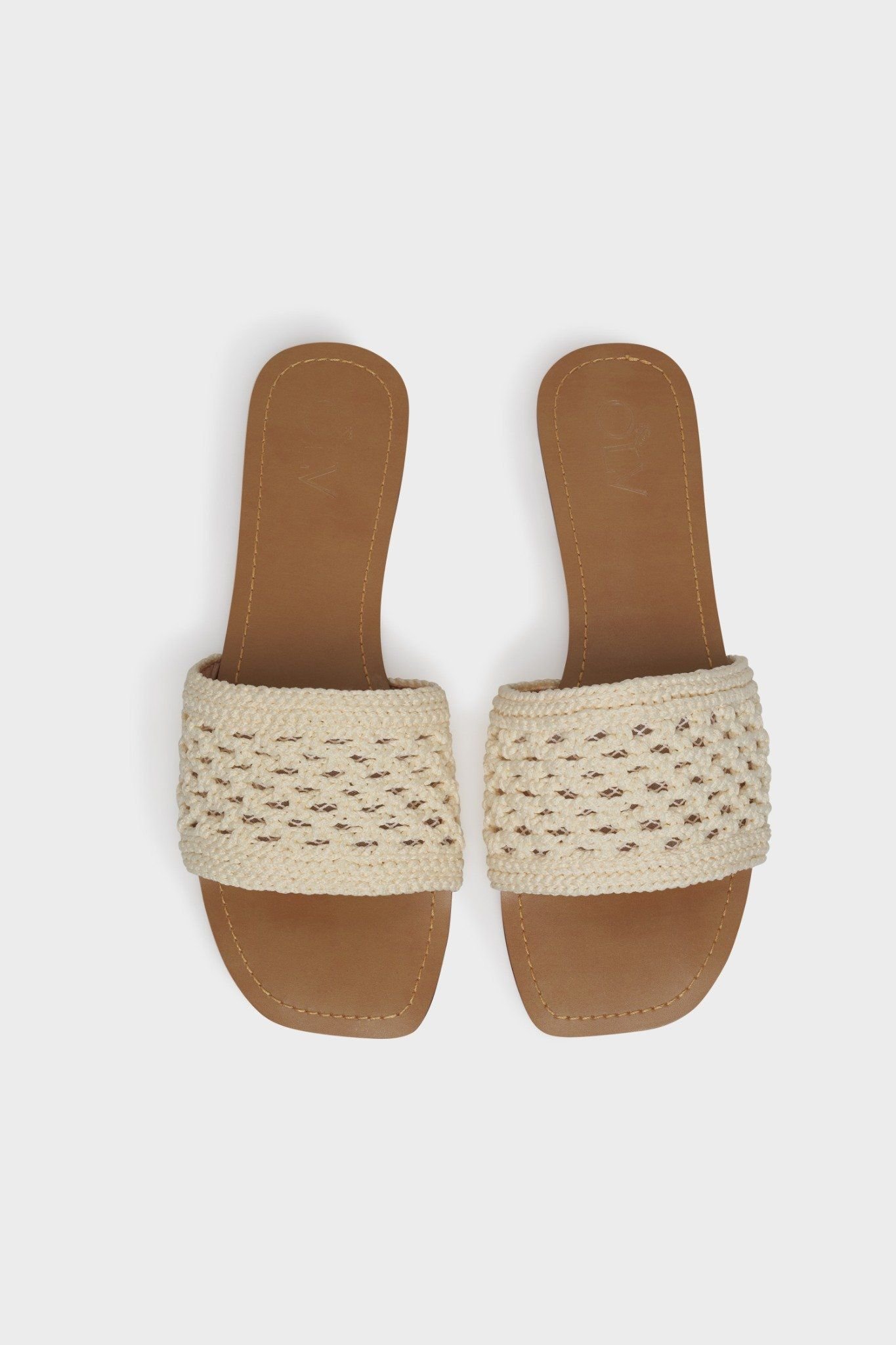 Cyra Slippers
