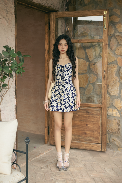  Eilidh Fleur Dress in Black 