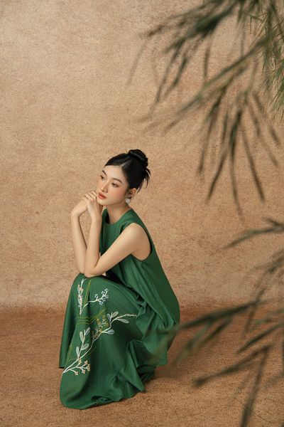 Prairie Embro Dress