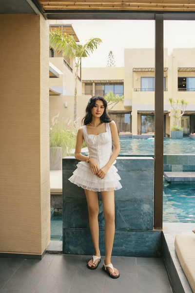  Chân váy Elilta Mini Skirt in White 