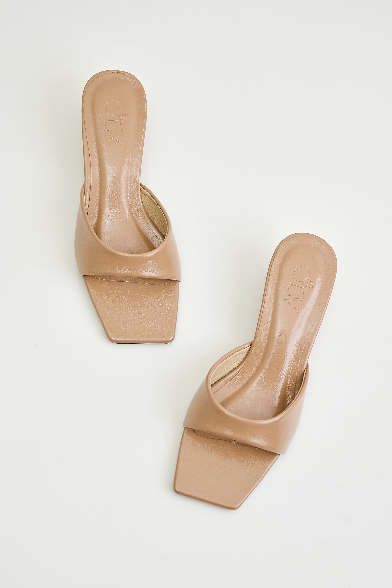 Eloa Heels in Brown