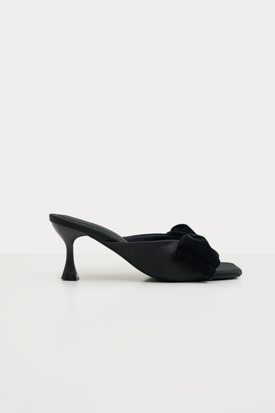  Grady Heels in Black 