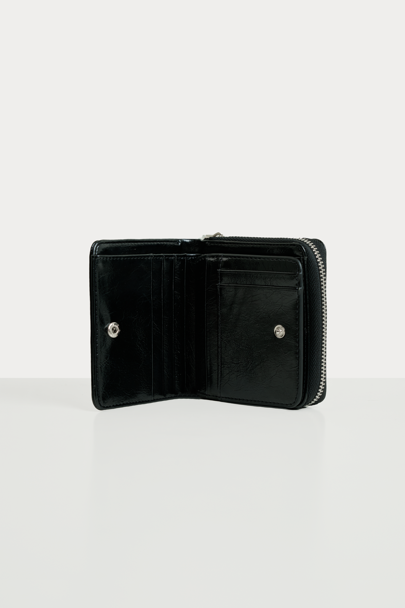 Ví Zarina Mini Wallet in Black