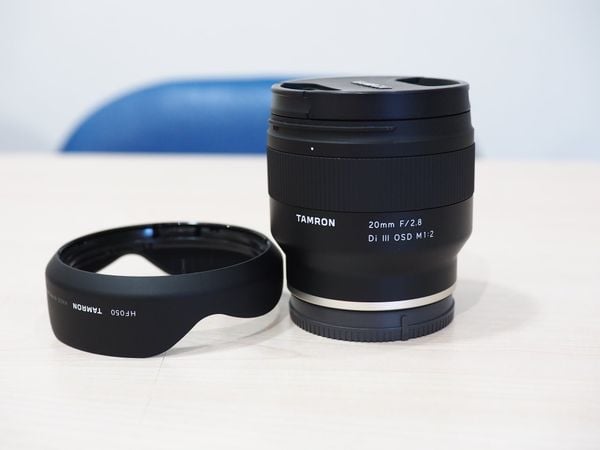 Ống kính Tamron 20 F2.8 (99%)