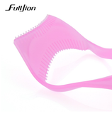 Dụng cụ hỗ trợ chuốt mascara