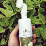 Sữa rửa mặt chiết xuất cúc La Mã và tảo biển I'm Nature, làm sạch sâu và nhẹ nhàng cho da nhạy cảm