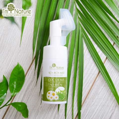 Sữa rửa mặt chiết xuất cúc La Mã và tảo biển I'm Nature, làm sạch sâu và nhẹ nhàng cho da nhạy cảm