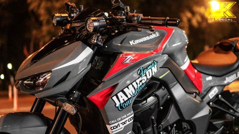 tem xe Kawasaki Z1000