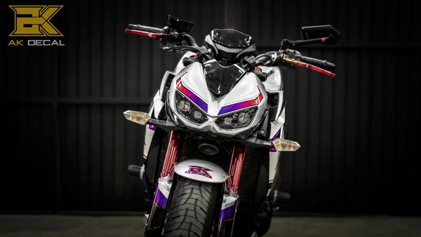 dán decal xe Kawasaki Z1000
