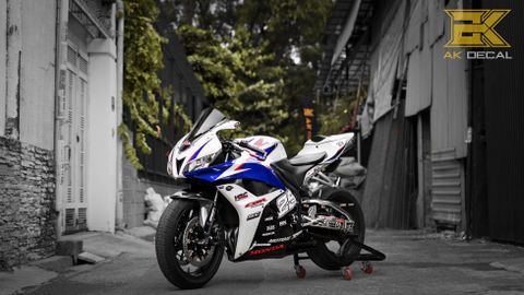  Tem xe Honda CBR 600RR - 002 