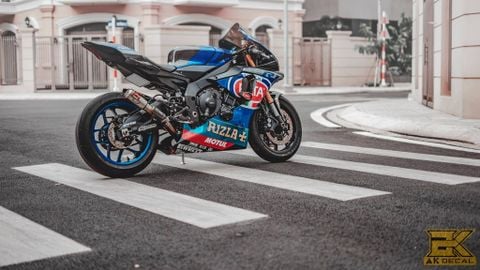  Tem xe Yamaha R1- 014 