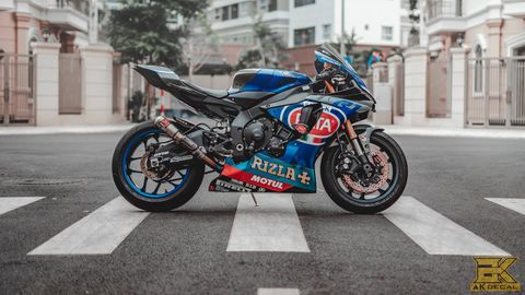  Tem xe Yamaha R1- 014 