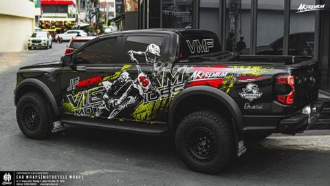 Bán Tải Ford Raptor #10 Lên Tem Trùm Phong Cách Motocross Cực Bụi Bặm