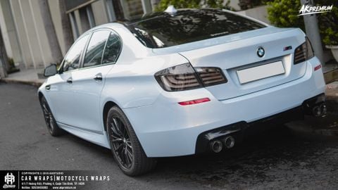 bmw-328i-dan-doi-mau-blue-white-gold-dong-pet-sieu-bong