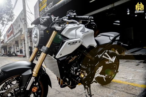 Honda CBR 650R Dán đổi màu trắng bạc cao cấp