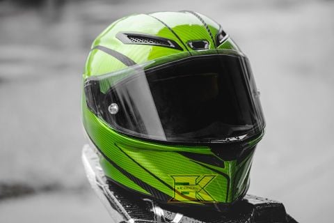  Dán decal nón bảo hiểm - 004 