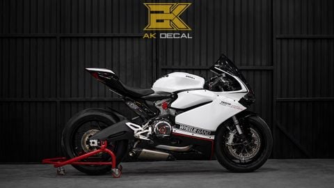 Tem xe Ducati Panigale 959 - 009