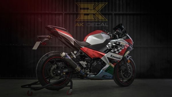 Kawasaki Ninja 400