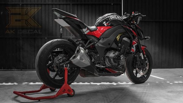 lên tem cho Kawasaki Z1000
