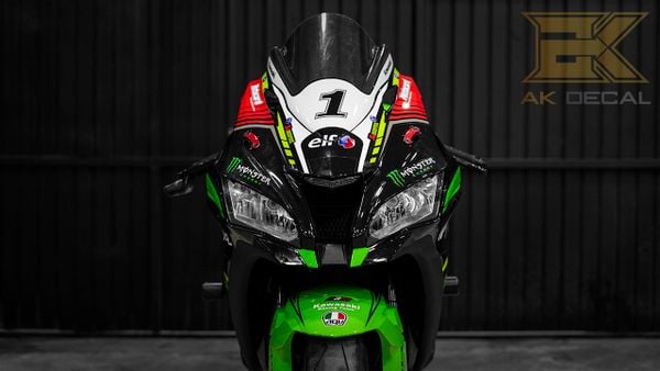 tem xe Kawasaki ZX10R màu đỏ