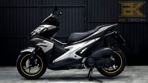  Tem xe Yamaha NVX - 002 