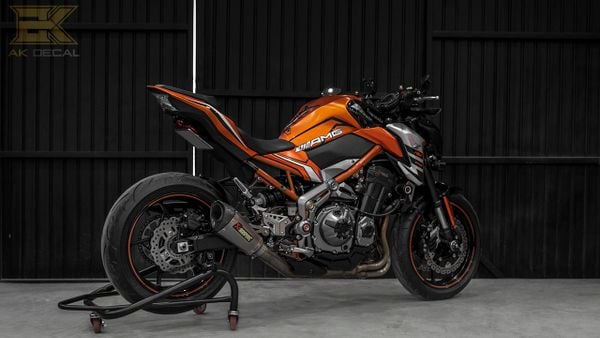 tem Kawasaki Z900