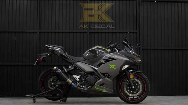 Kawasaki Ninja 400