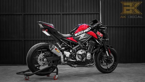 tem Kawasaki Z900