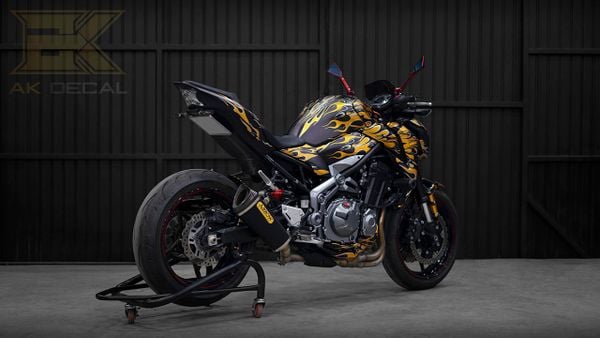 tem dán xe Kawasaki Z900