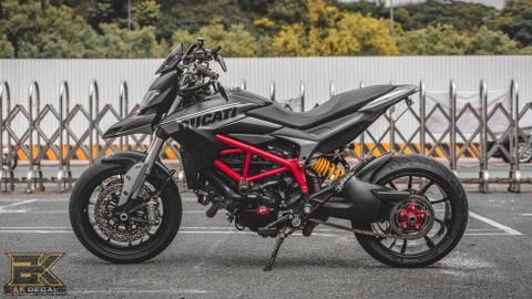 ducati hypermotard decal