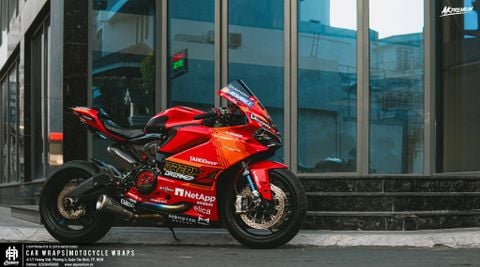 Ducati Panigale 959 #056 Vinh Phan lên tem ghép Phong Cách WSBK