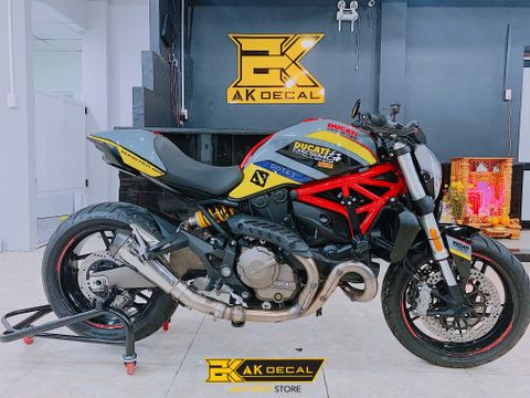 Tem xe Ducati Monster 821