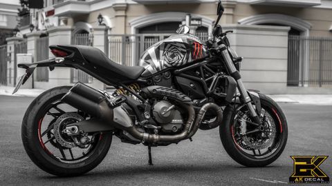 ducati monster 821 wrap