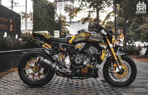Chiếc Honda CB 1000R Neo Sport đổi màu lên tem Red Bull vàng ánh kim cực ngầu