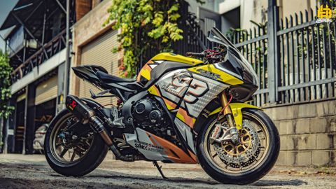 Honda CBR 1000RR SP1 lên tem đấu cực ngầu tại AK Premium