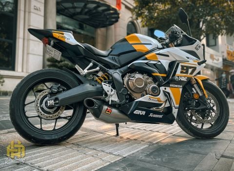 Honda CBR 650R Cực đẹp trong bộ decal trắng ngọc trai mới