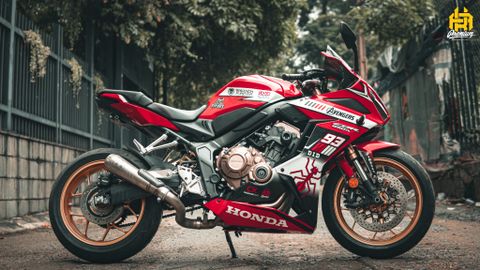 Honda CBR 650R độ tem trùm đỏ Fire Blade