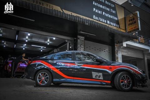 Honda Civic dán tem rời thể thao đỏ đen