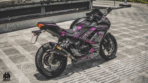 Kawasaki Ninja 400 wrap decal họa tiết tím cực đẹp
