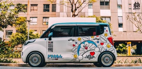 KIA Ray hàng hiếm tại Việt Nam được lên lớp áo Doraemon siêu cute