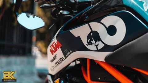 KTM Duke 390 decal