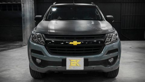 Tem xe Chevrolet Colorado - 001 